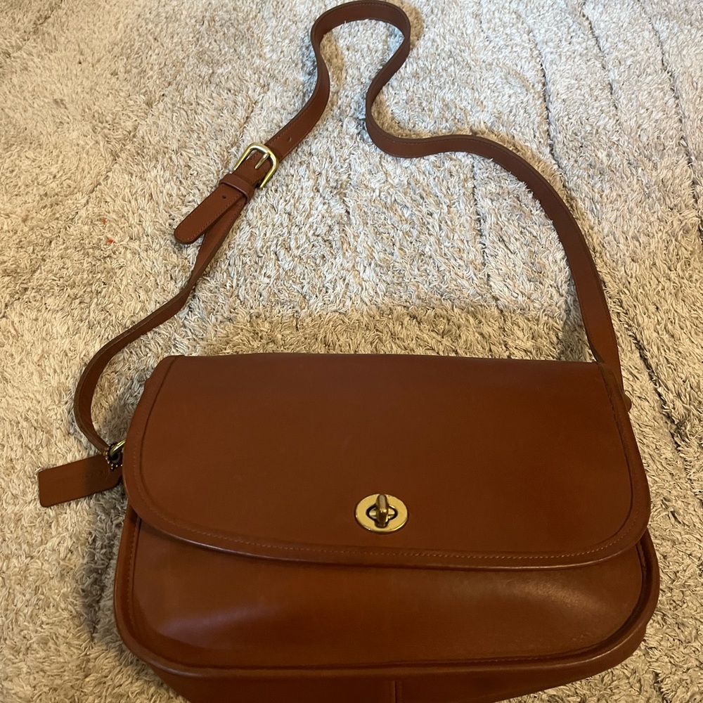 90s RARE COACH Vintage City Bag Tan Leather Crossbody Shoulder Purse Bag 9790
